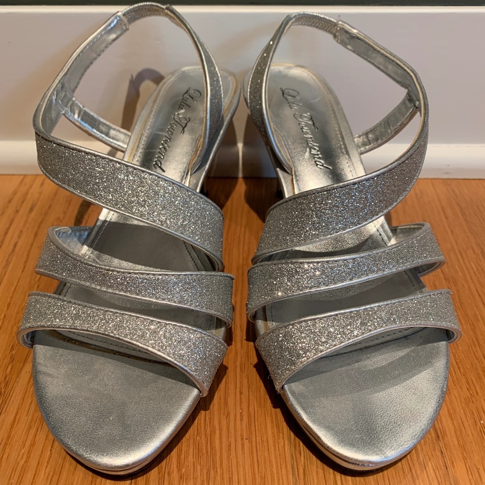 Silver Lulu Townsend Heels (size 6)